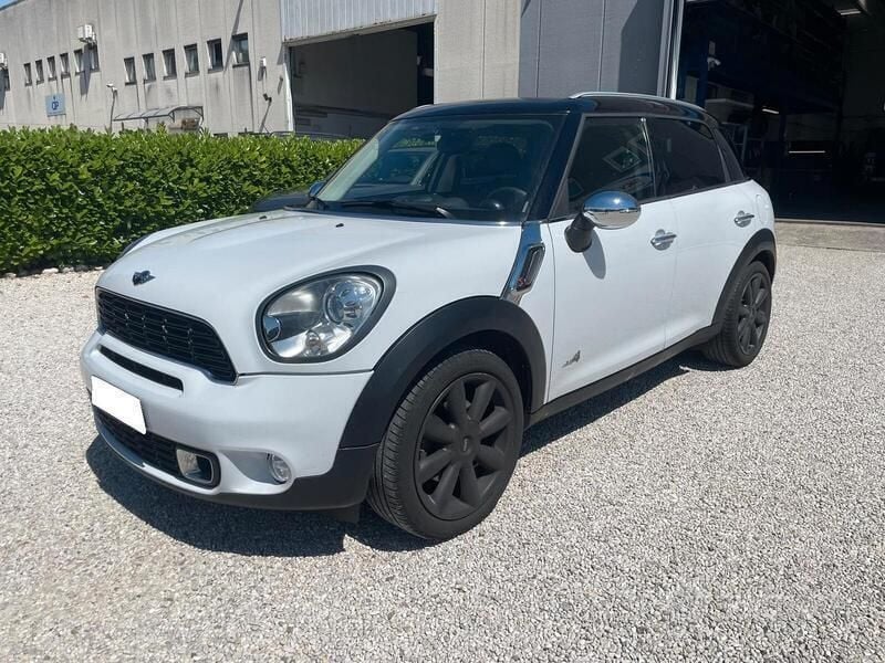 Usata Mini Cooper SD Countryman 142 CV (104 kW) 2013 Bianco SUV