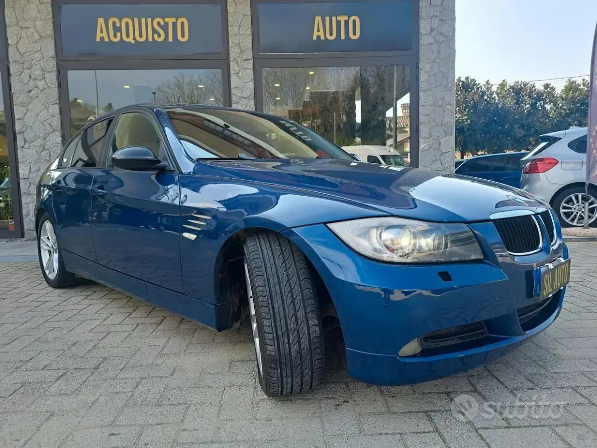 Usata BMW 320 163 CV (119 kW) 2006 Blu Berlina