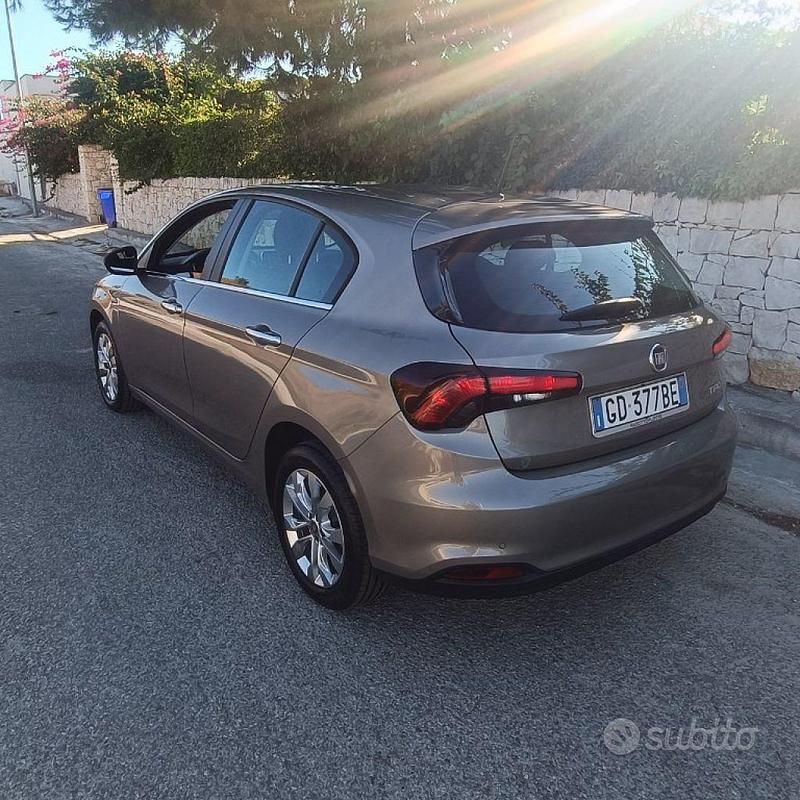 Usata Fiat Tipo Business 130 CV (95 kW) 2020 Antracite Berlina