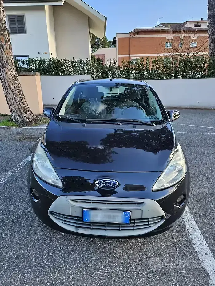 Usata Ford Ka 69 CV (50 kW) 2012 Nero Utilitaria