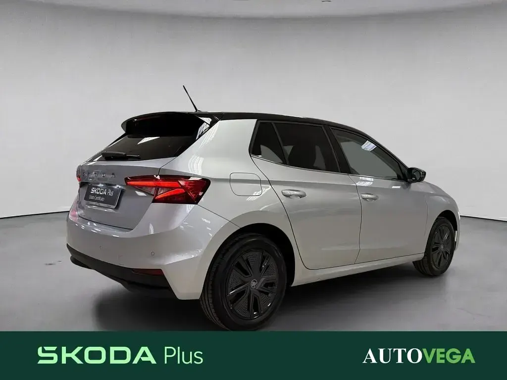 Nuova Skoda Fabia Selection 80 CV (58 kW) 2025 Grigio / pastello Utilitaria