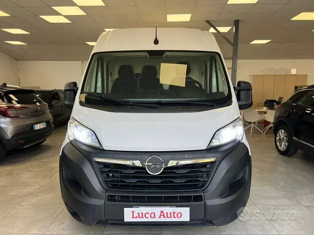 Occasion Opel Movano 140 ch (102 kW) 2023 Blanc Van