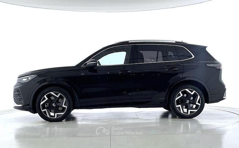 Usata VW Tiguan R-line Plus 150 CV (110 kW) 2025 Nero SUV