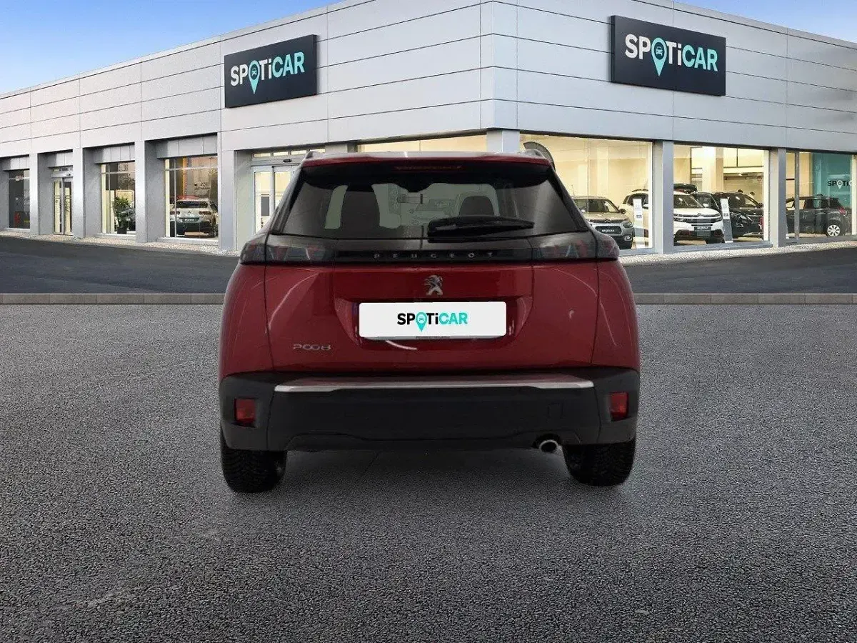 Usata Peugeot 2008 Allure 131 CV (96 kW) 2021 Rosso SUV