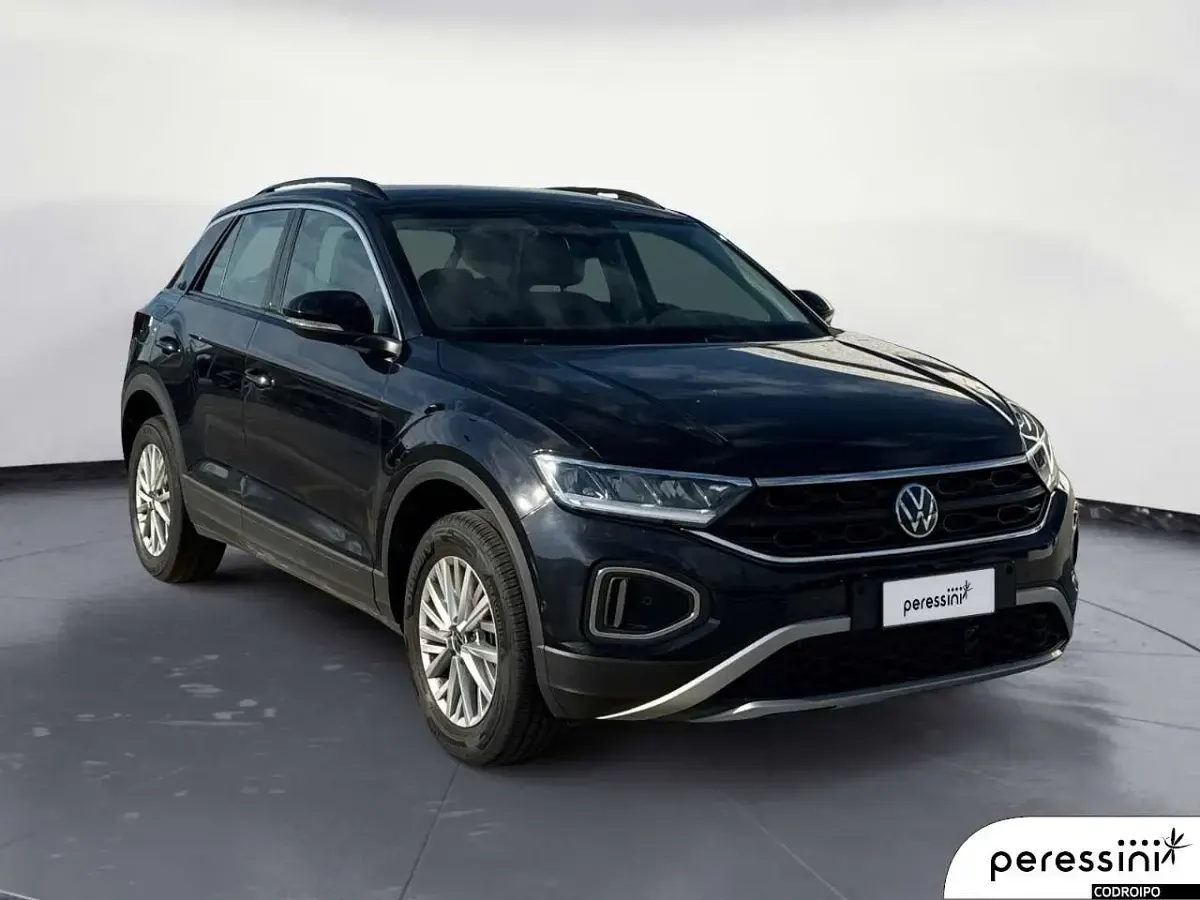 Usata VW T-Roc Life 150 CV (110 kW) 2025 Nero perla SUV