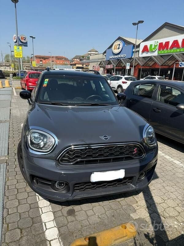 Usata Mini Countryman 190 CV (139 kW) 2020 Grigio SUV