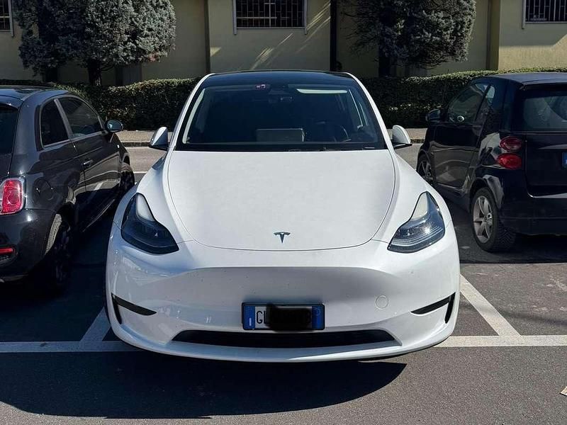 Usata Tesla Model Y RWD 88 kW (120 CV) 2022 Bianco SUV
