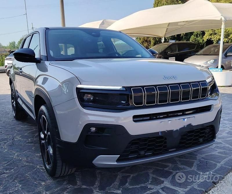 Usata Jeep Avenger EV Summit 114 kW (156 CV) 2025 SUV