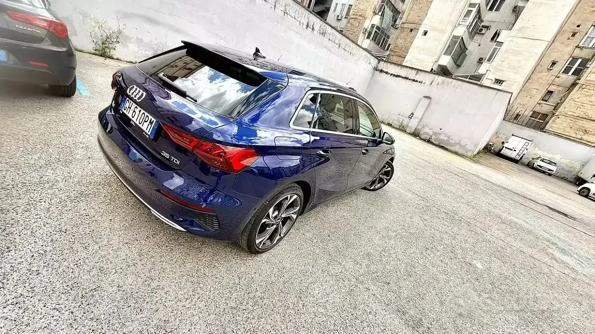 Usata Audi A3 150 CV (110 kW) 2021 Blu Berlina