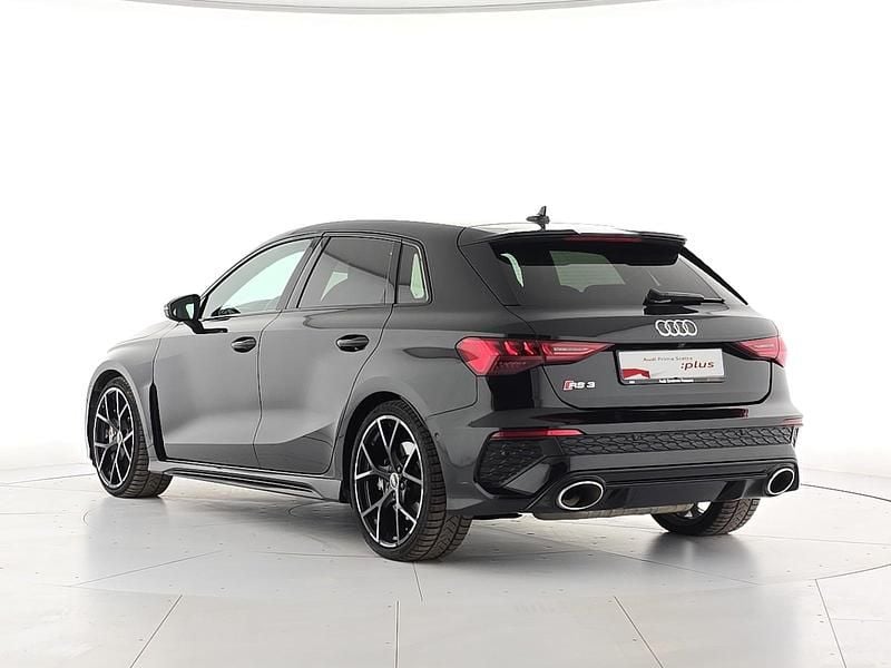 Usata Audi RS3 Sportback Ambiente 400 CV (294 kW) 2022 Nero Utilitaria