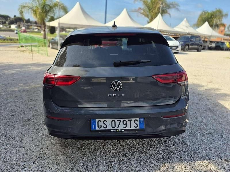 Usata VW Golf VII Style 150 CV (110 kW) 2021 Grigio Utilitaria