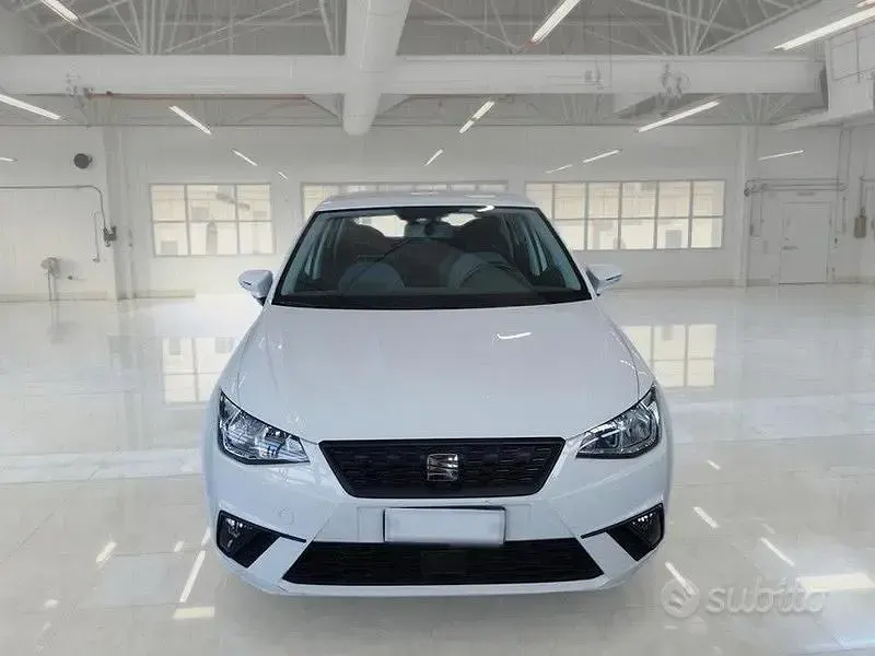 Usata Seat Ibiza Style 89 CV (65 kW) 2020 Bianco Utilitaria