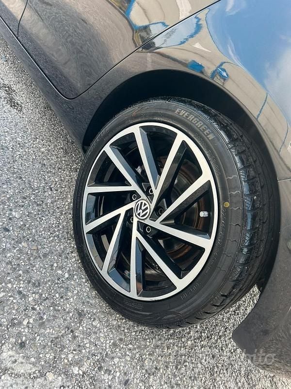 Usata VW Golf VI 140 CV (102 kW) 2010 Nero Utilitaria