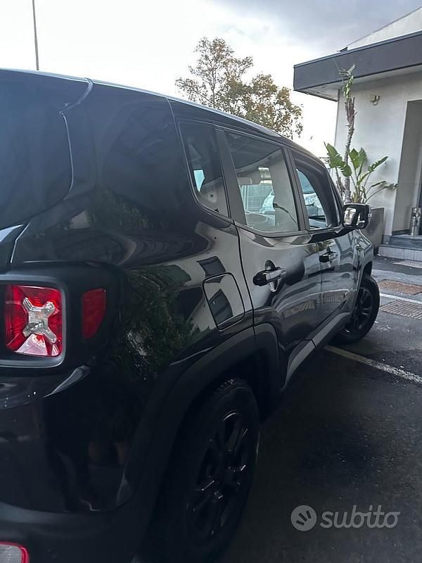 Usata Jeep Renegade Longitude 120 CV (88 kW) 2020 Nero SUV
