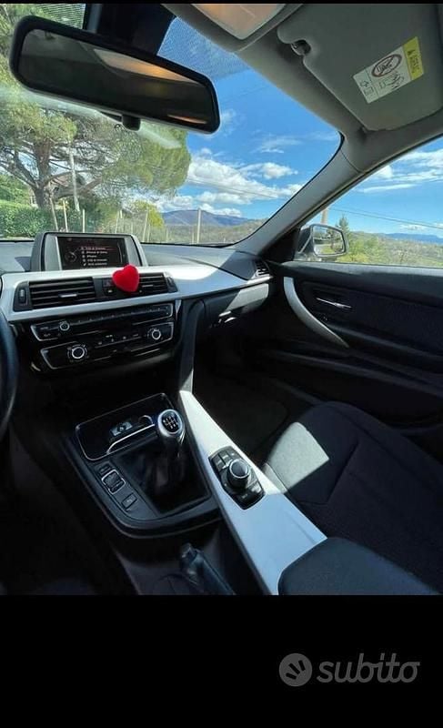 Usata BMW 318 143 CV (105 kW) 2015 Bianco Station wagon