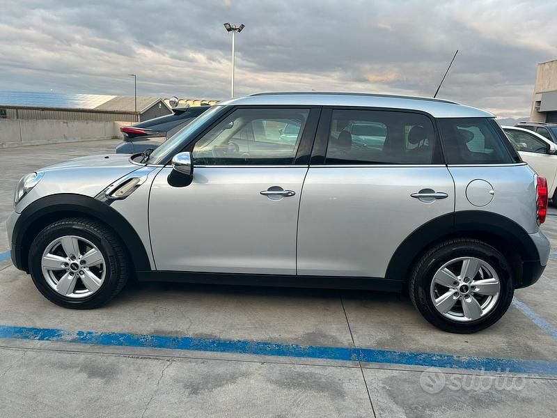 Usata Mini One D Countryman 90 CV (66 kW) 2016 Grigio SUV