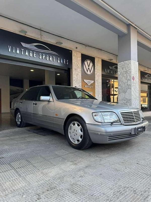 Usata Mercedes S600 408 CV (300 kW) 1995 Grigio Berlina