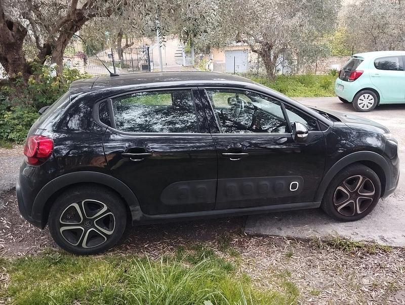 Usata Citroën C3 Shine 82 CV (60 kW) 2018 Nero Utilitaria