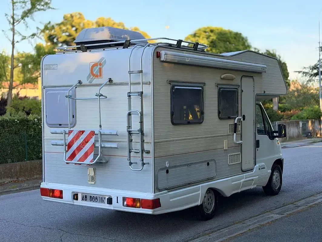 Usata Fiat Ducato 109 CV (80 kW) 1996 Furgone