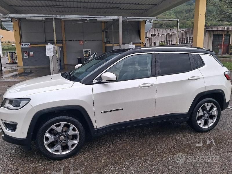Usata Jeep Compass Limited 140 CV (102 kW) 2018 Bianco SUV