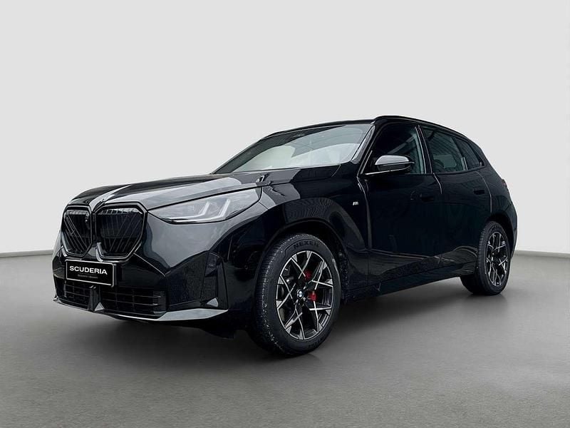 Usata BMW X3 M Sport 197 CV (144 kW) 2025 Black sapphire metallizzato SUV
