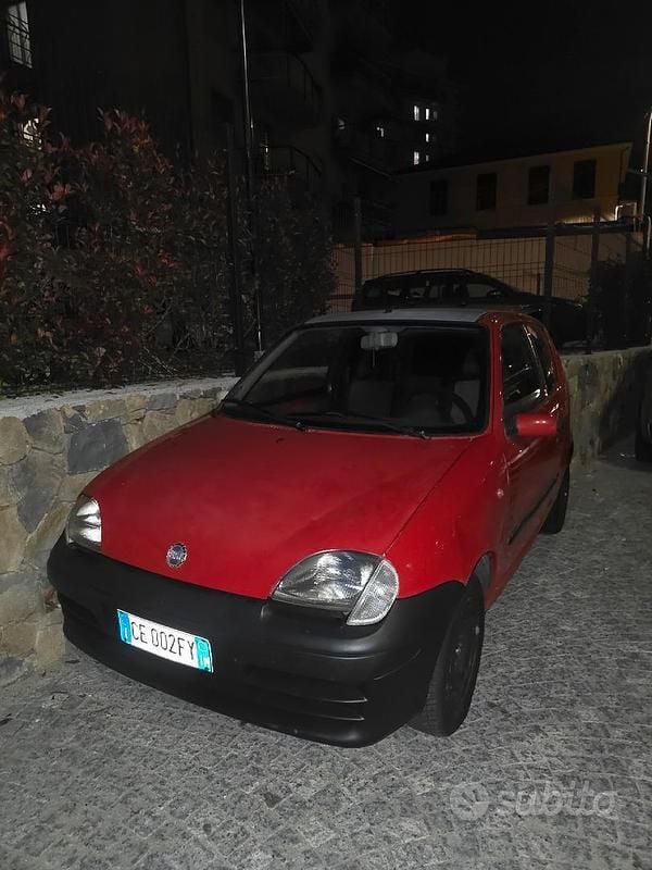 Usata Fiat 600 2002 Rosso Berlina