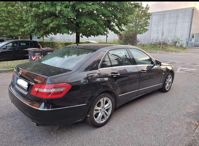 Usata Mercedes E300 211 CV (155 kW) 2012 Berlina
