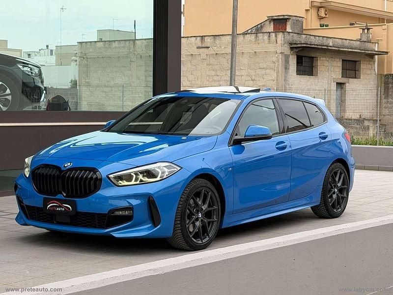 Blu Usata 2021 BMW 118 M Sport Utilitaria | 23.500 € (Buon prezzo) - Immagine 1/4