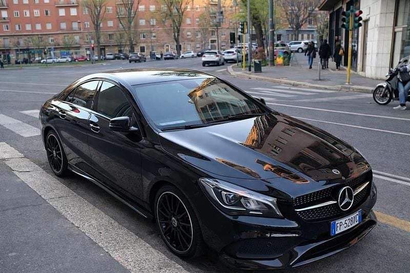 Usata Mercedes CLA180 109 CV (80 kW) 2018 Nero Berlina