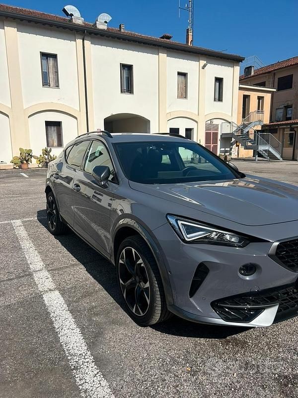 Usata Cupra Formentor 150 CV (110 kW) 2023 Grigio SUV
