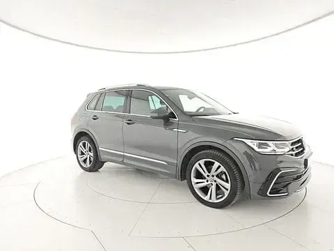 Usata VW Tiguan R-line 150 CV (110 kW) 2023 SUV
