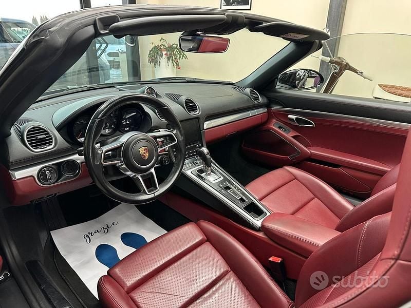 Usata Porsche 718 Boxster 299 CV (219 kW) 2018 Nero Cabrio