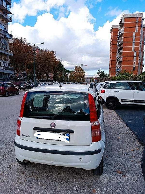 Usata Fiat Panda 69 CV (50 kW) 2011 Bianco Utilitaria