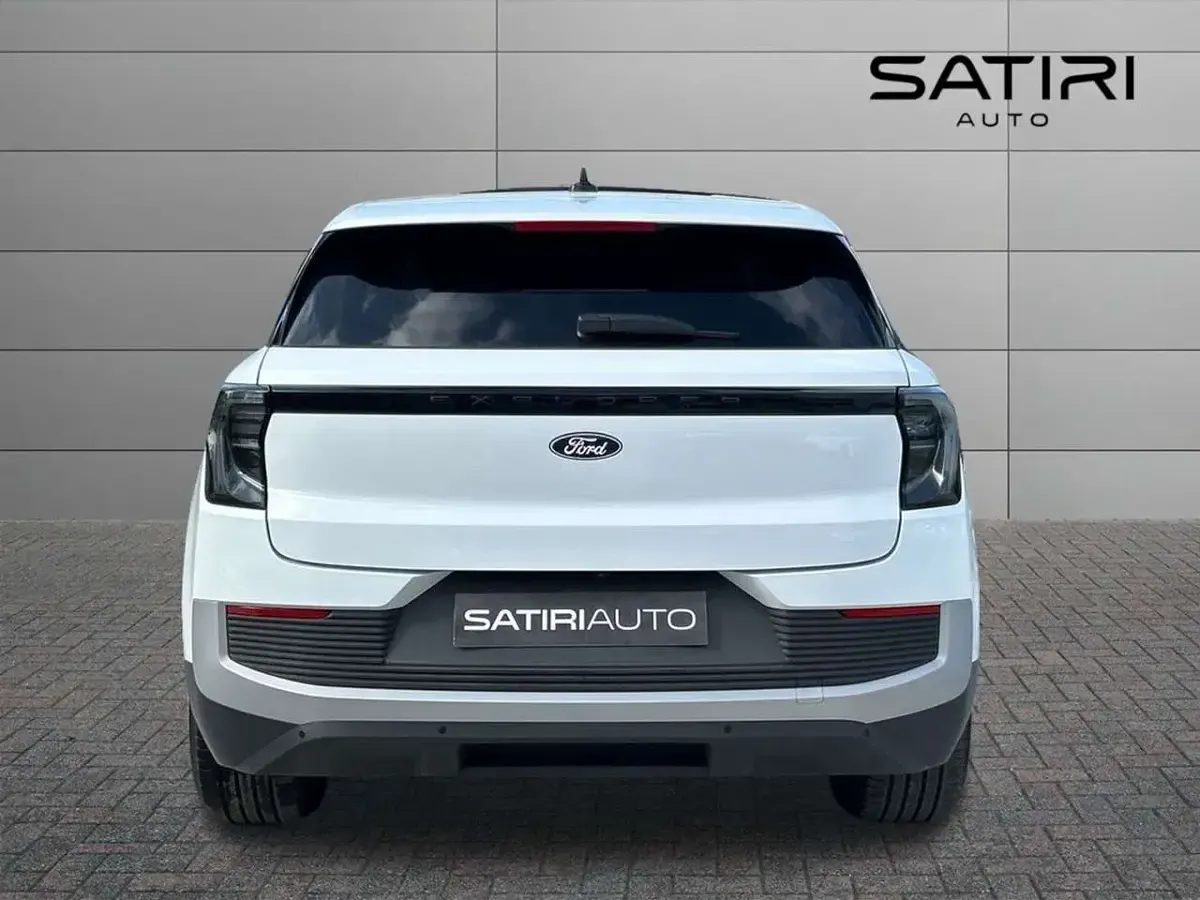 Nuova Ford Explorer Extended Range 210 kW (286 CV) 2026 Frozen white  solido SUV