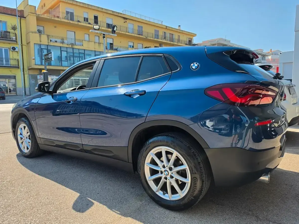 Usata BMW X2 150 CV (110 kW) 2022 Bluazzurro SUV