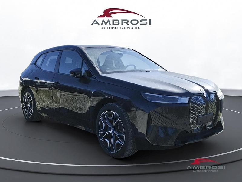 Usata BMW iX Comfort Edition 239 kW (326 CV) 2024 SUV