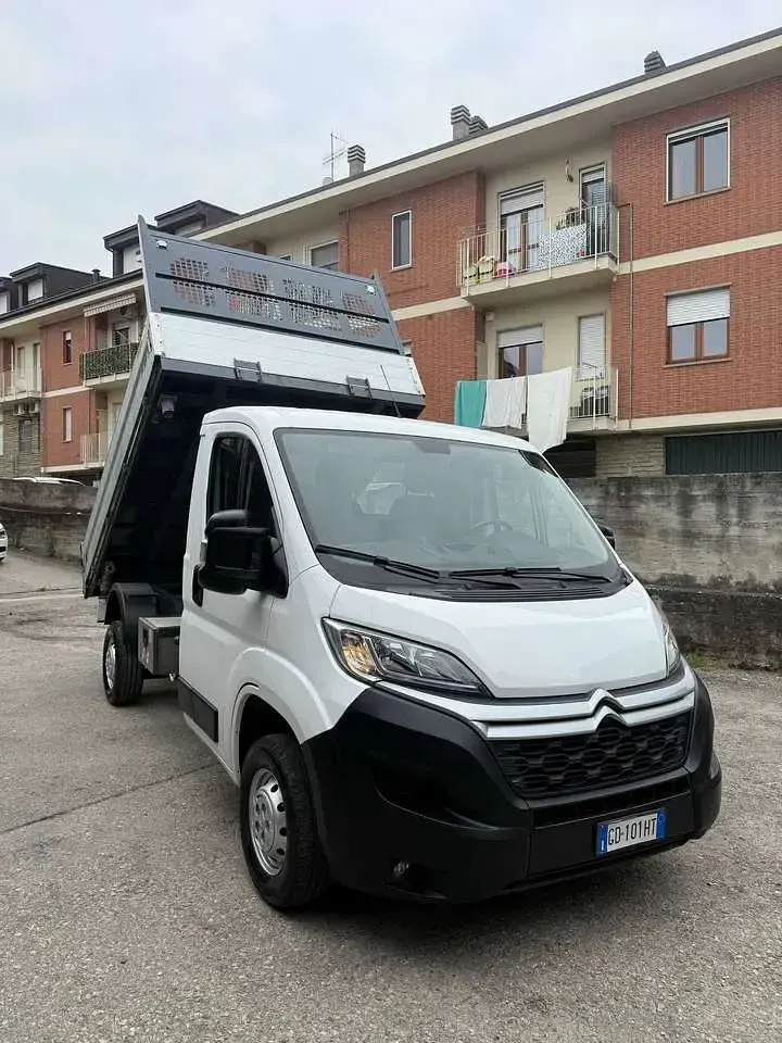 Usata Citroën Jumper 140 CV (102 kW) 2020 Bianco Monovolume