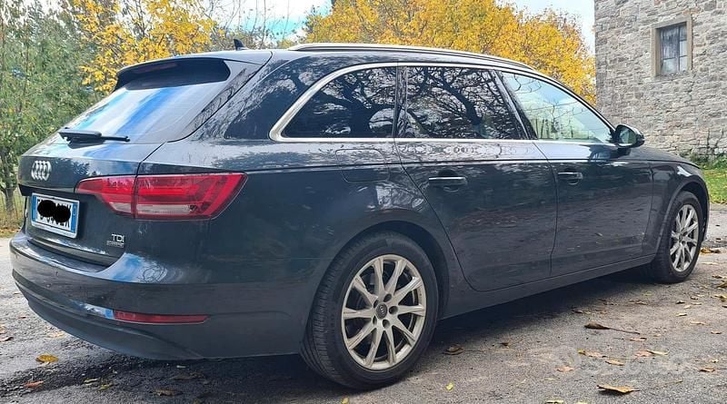 Usata Audi A4 Business 190 CV (139 kW) 2016 Grigio Station wagon