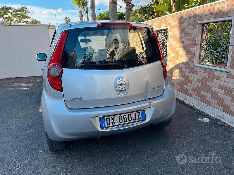 Usata Opel Agila 60 CV (44 kW) 2010 Utilitaria