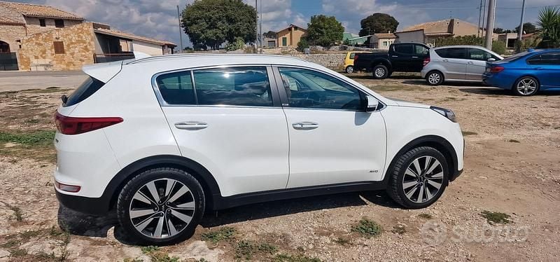 Usata Kia Sportage 136 CV (100 kW) 2017 Bianco SUV