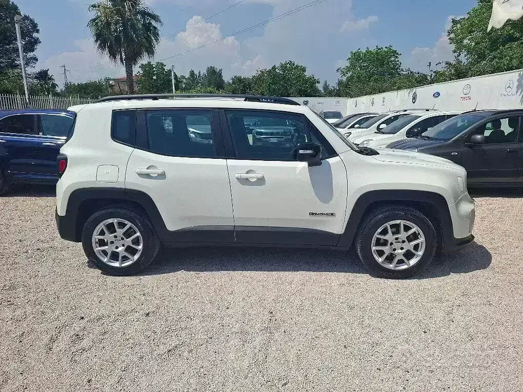 Usata Jeep Renegade Limited 130 CV (95 kW) 2023 Bianco SUV