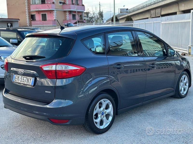Usata Ford C-MAX 116 CV (85 kW) 2012 Grigio Monovolume