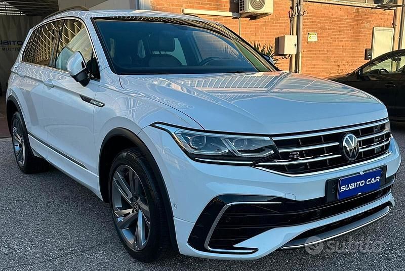 Usata VW Tiguan R 150 CV (110 kW) 2022 Bianco SUV