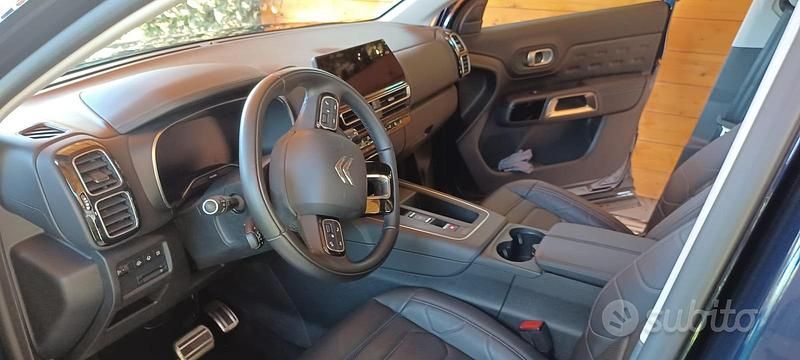 Usata Citroën C5 Shine 224 CV (164 kW) 2022 Blu Utilitaria