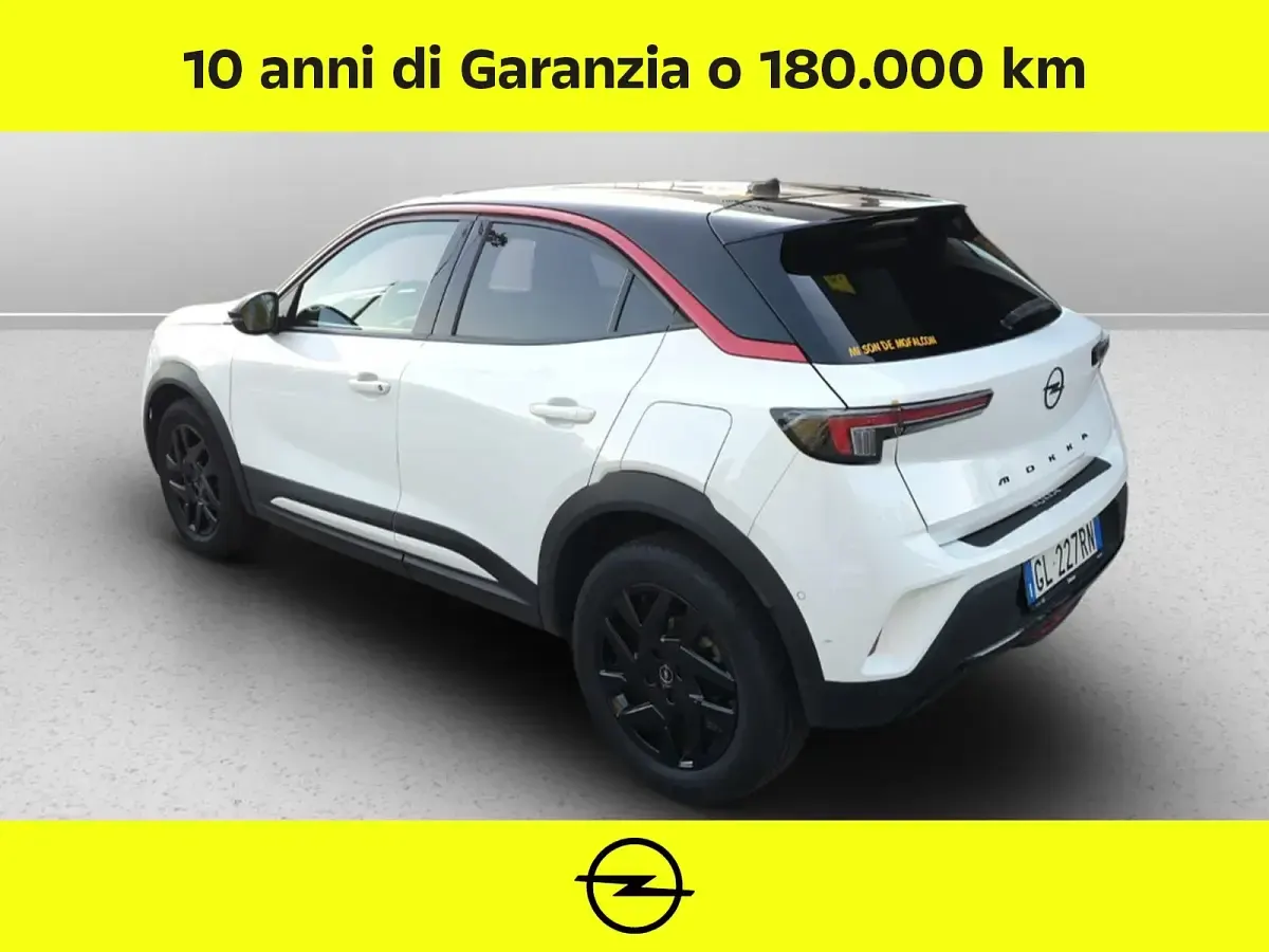 Usata Opel Mokka GS Line 101 CV (74 kW) 2023 Bianco SUV