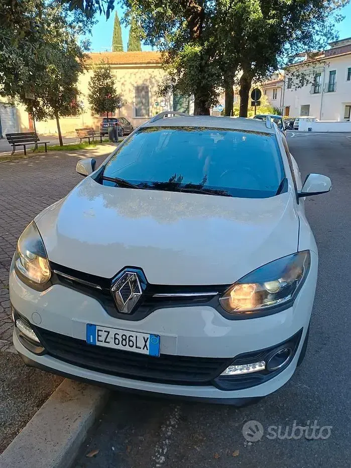Usata Renault Mégane GrandTour 110 CV (80 kW) 2015 Bianco Station wagon