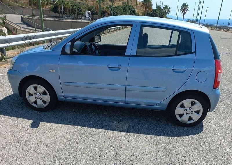 Usata Kia Picanto 63 CV (46 kW) 2008 Utilitaria