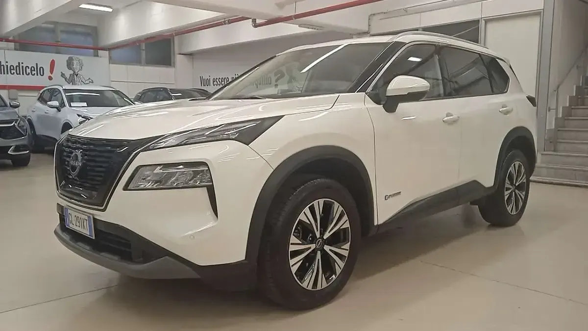 Usata Nissan X-Trail N-Connecta 158 CV (116 kW) 2023 Bianco SUV