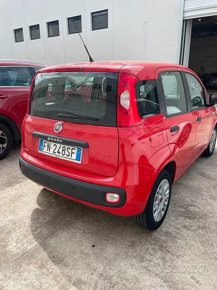 Usata Fiat Panda 95 CV (69 kW) 2018 Rosso Utilitaria