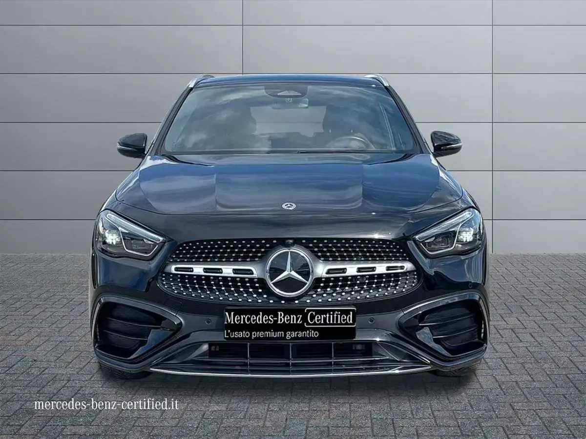 Usata Mercedes GLA200 Advanced Plus 150 CV (110 kW) 2024 Nero SUV
